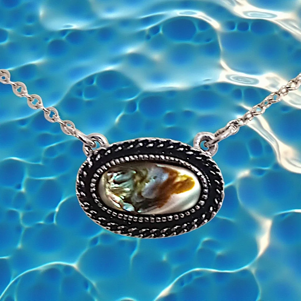Sarah Coventry Abalone Necklace Vintage 70s Antiqued‎ Silver Tone Sea Treasure